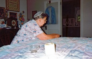 1995RuthKnottingComforter_small