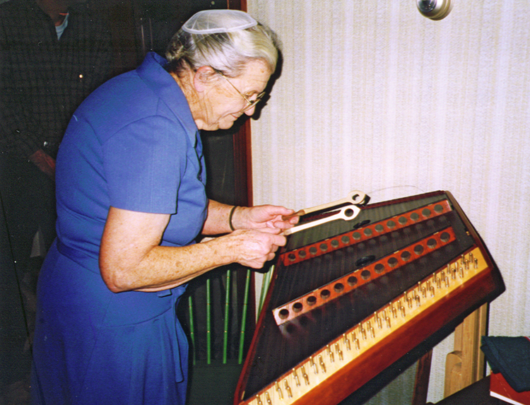 Playing the dulcimer 1996