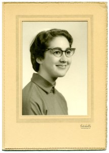 Senior Photo: Eastern Mennonite College