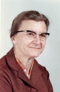 1975-ruthie-schoolphoto-3a_small-copy