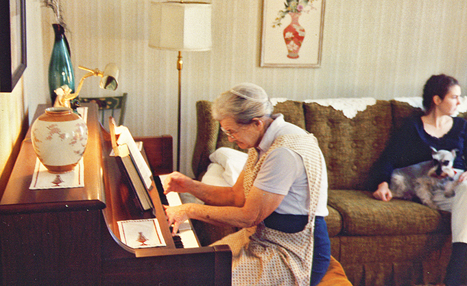 1989ruthiepiano_small-copy