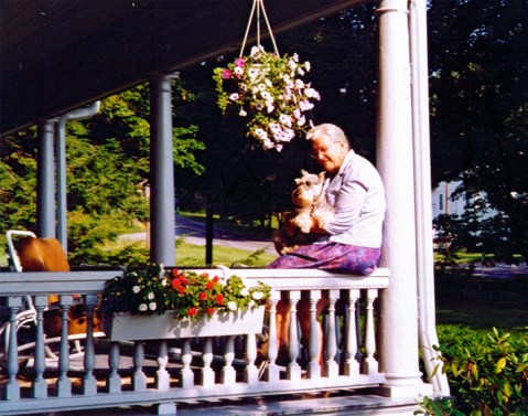 1998ruthiefritzieporch_small-copy