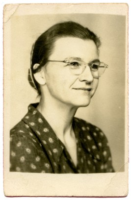 ruthieschoolphoto1940s-copy