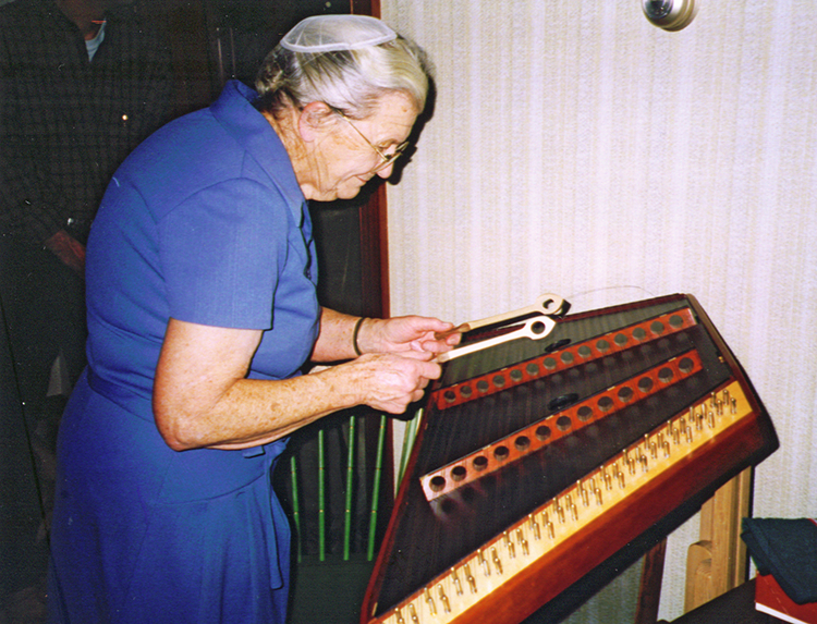 1996ruthiedulcimer_small-copy-2
